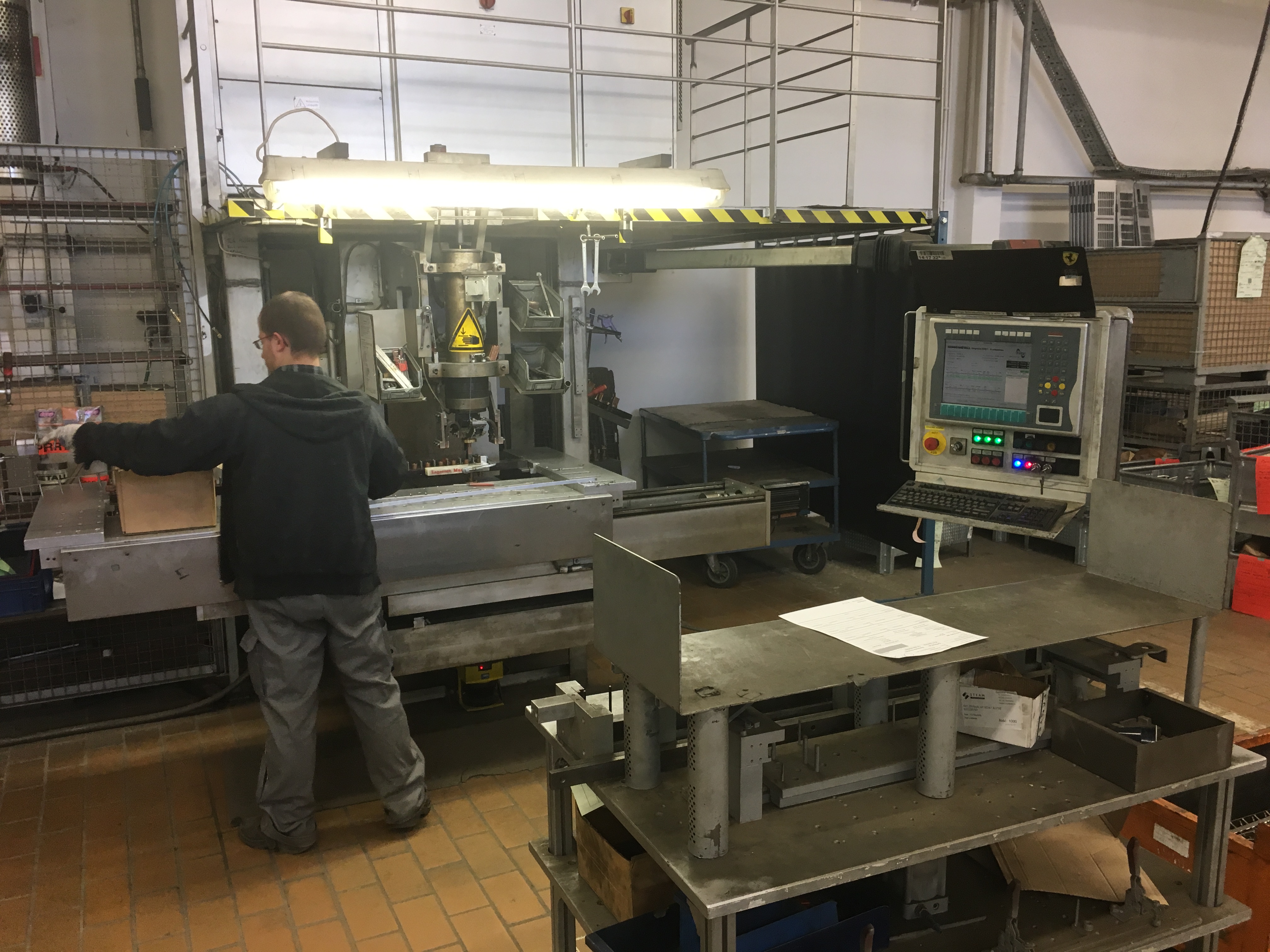 Impulsschweismaschine