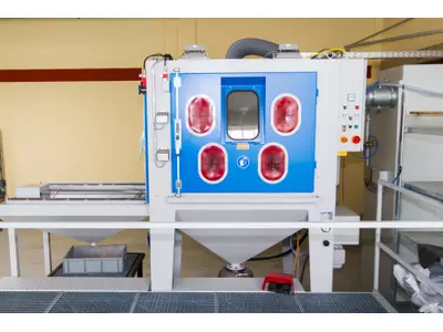 Drehtisch-Strahlanlage