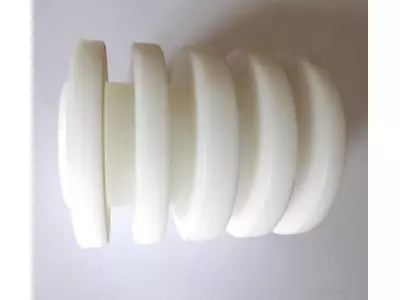 Drehteile aus Delrin / Pom
