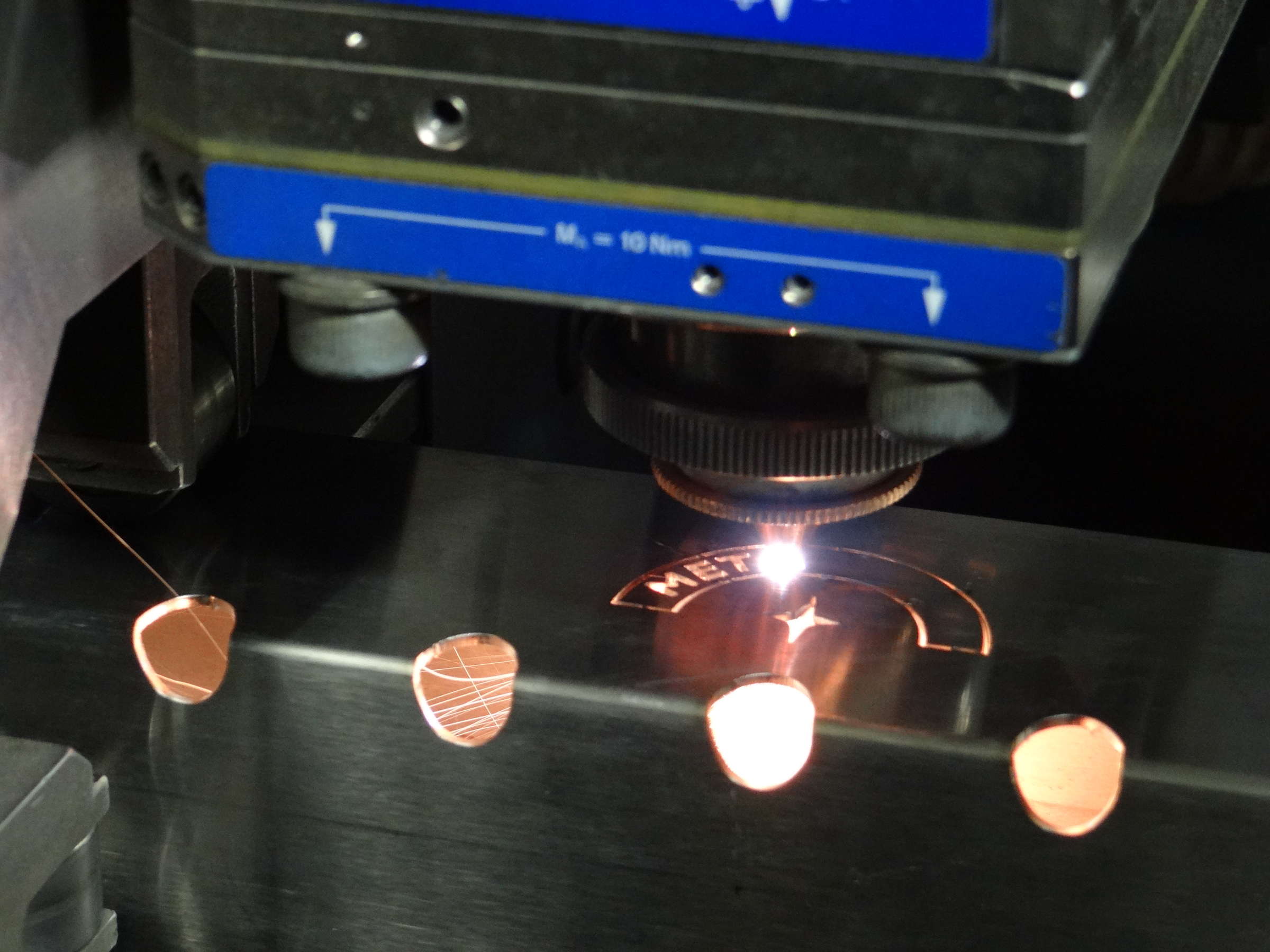 Taglio laser tubo