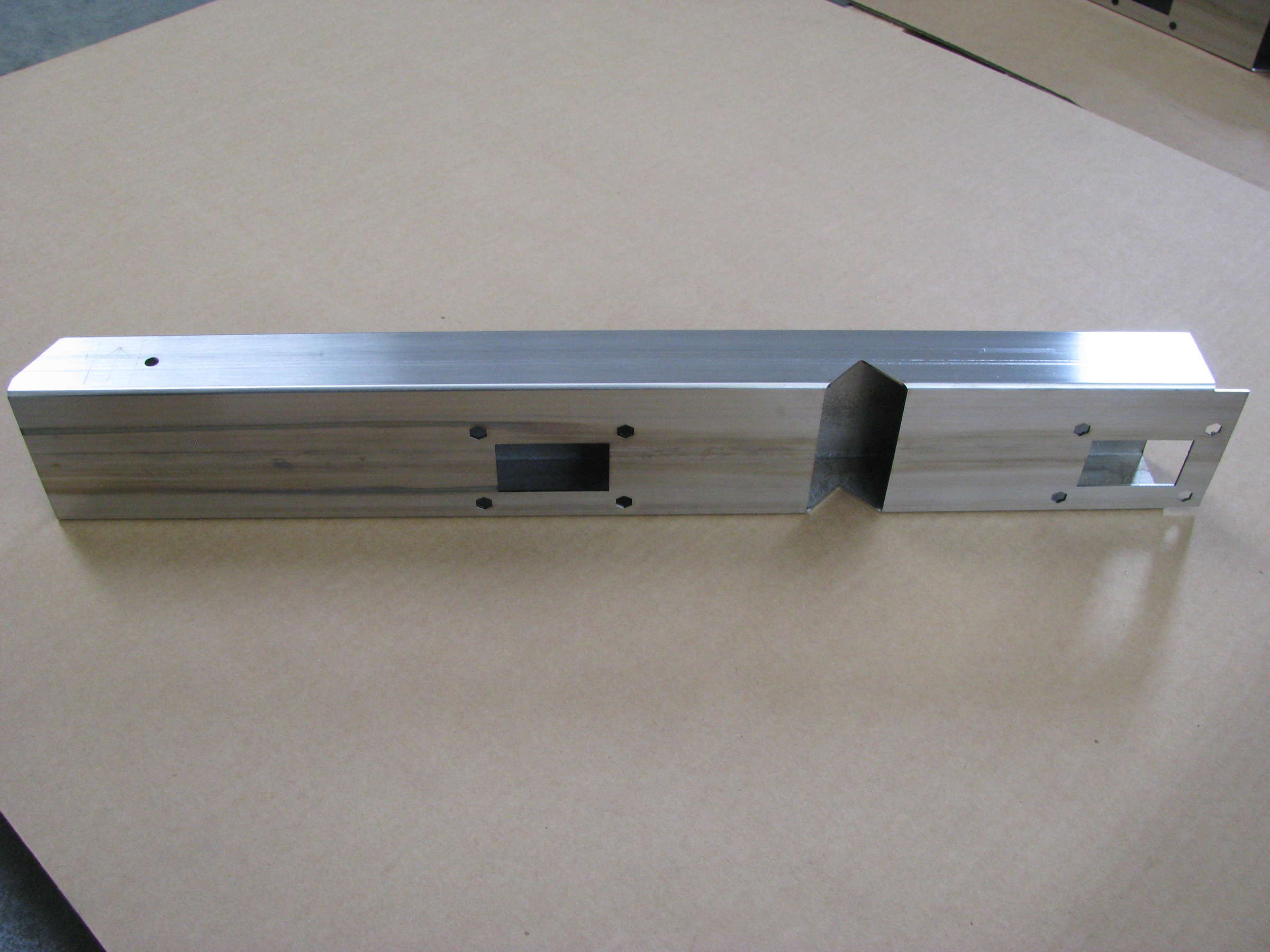 Taglio laser tubo