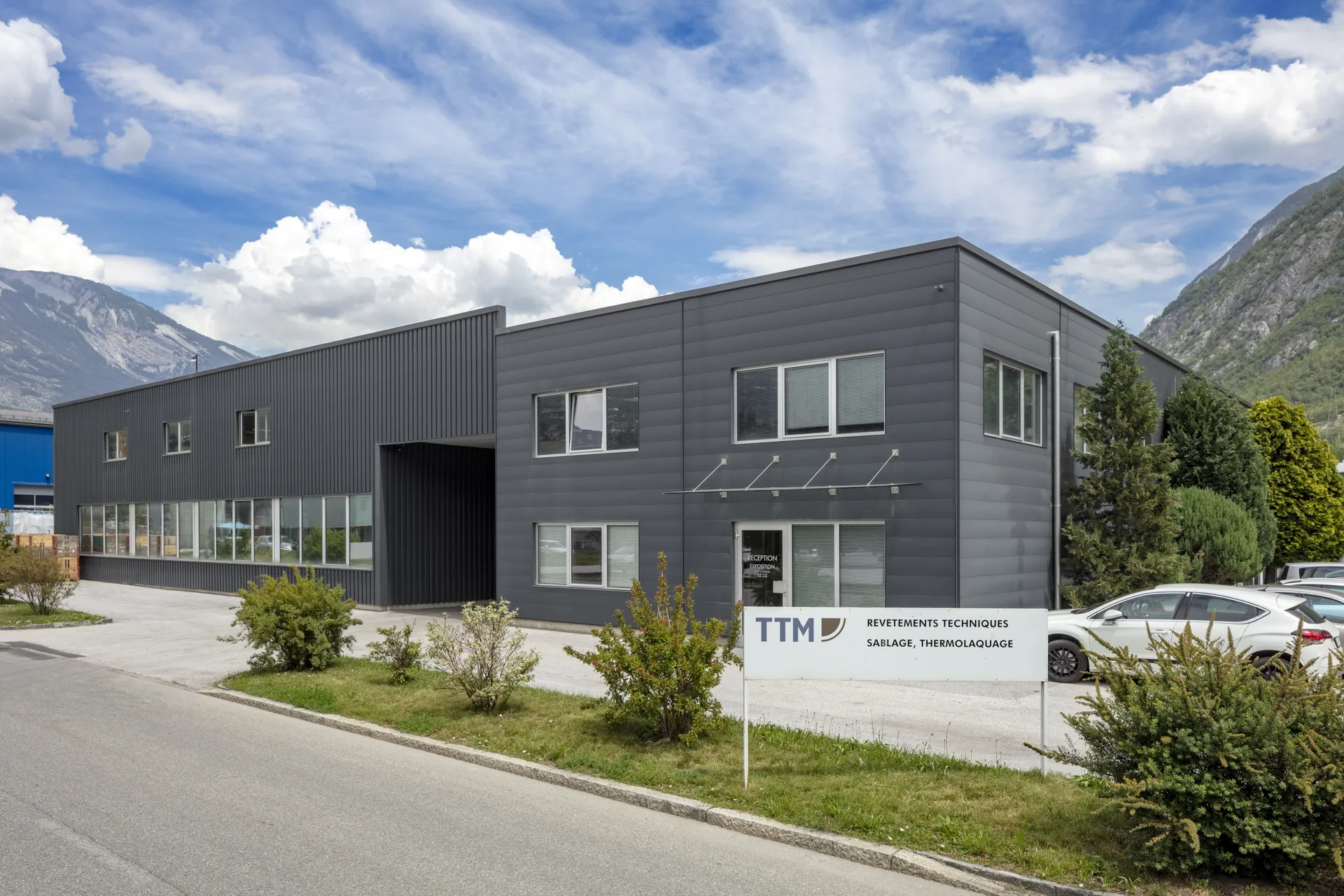 halle_vue_d'ensemble_-_slider_-__small