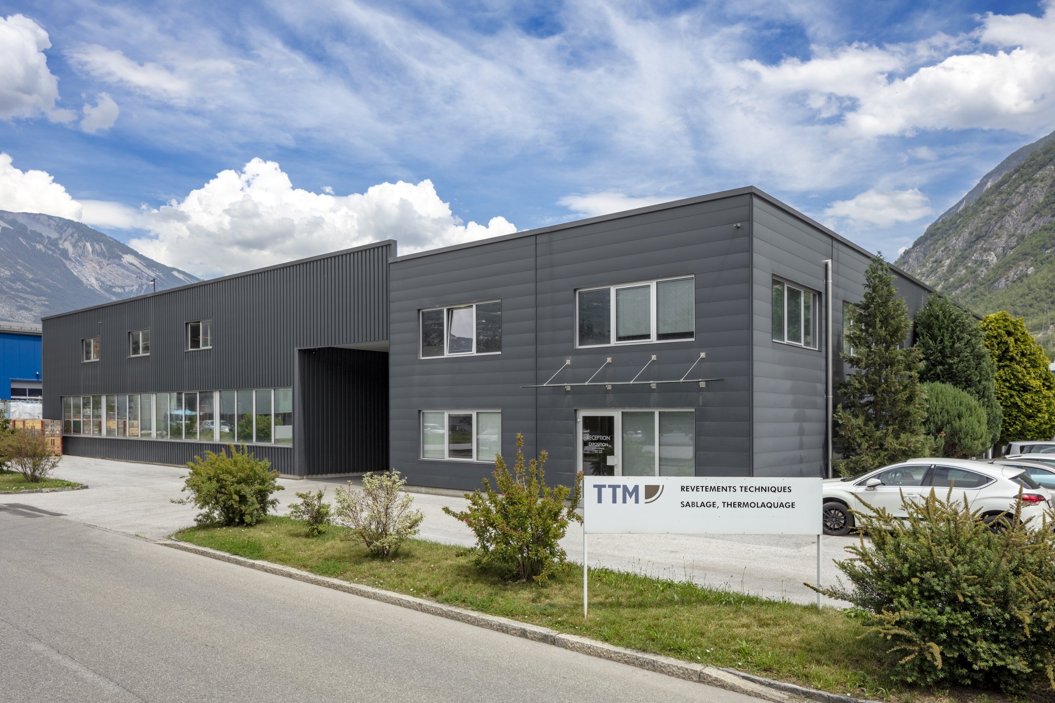 halle_vue_d'ensemble_-_slider_-__small