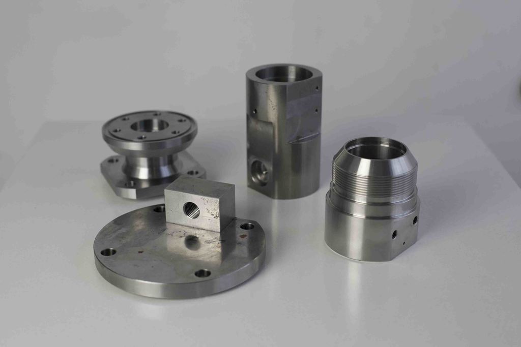 Turning milling parts