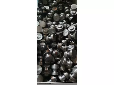 CNC turning small pieecs