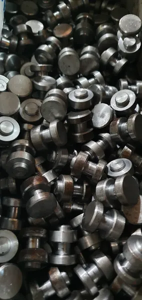CNC turning small pieecs