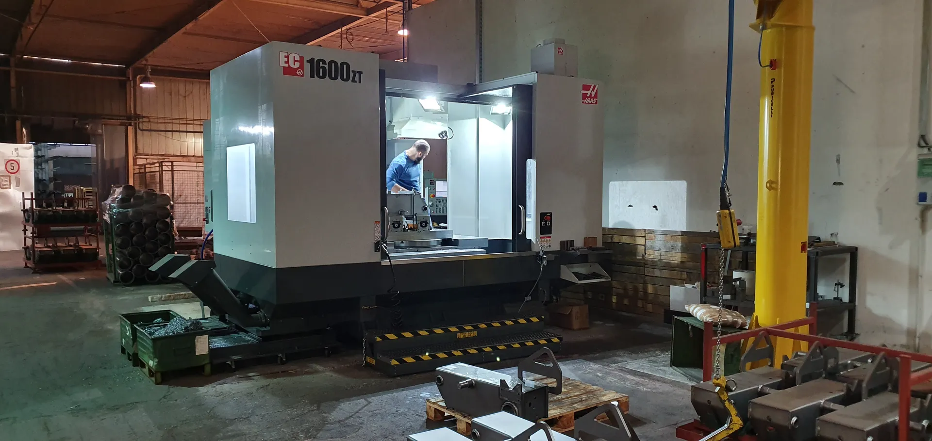 Haas Ec1600ZT
