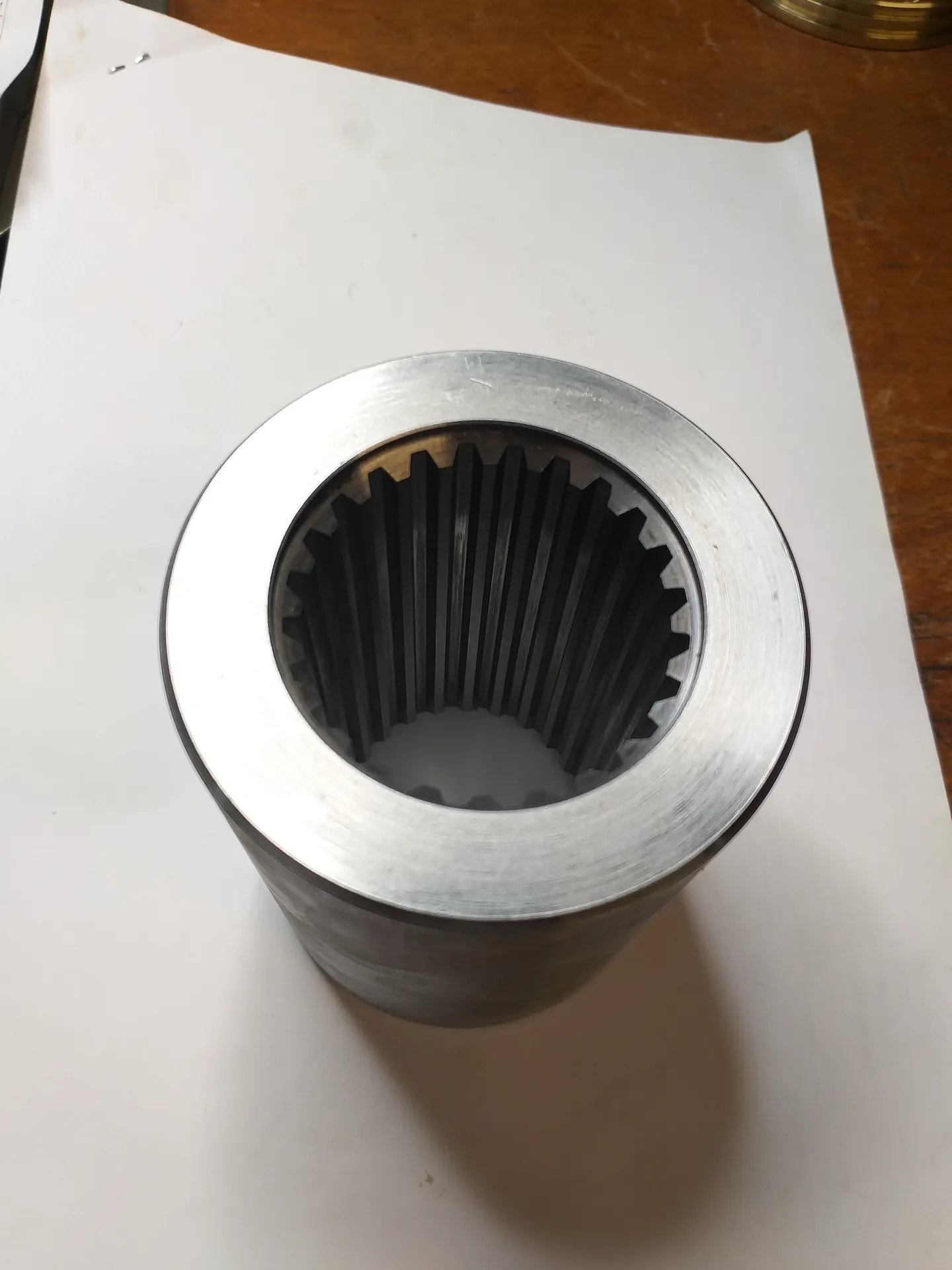 Broaching bush
