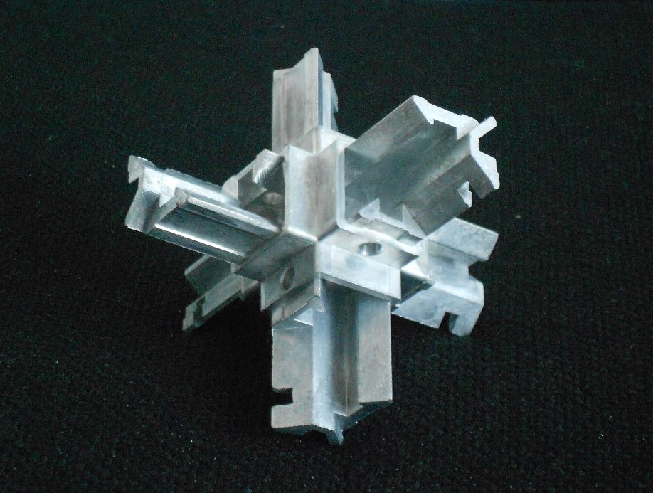 6-WAY JOINT
