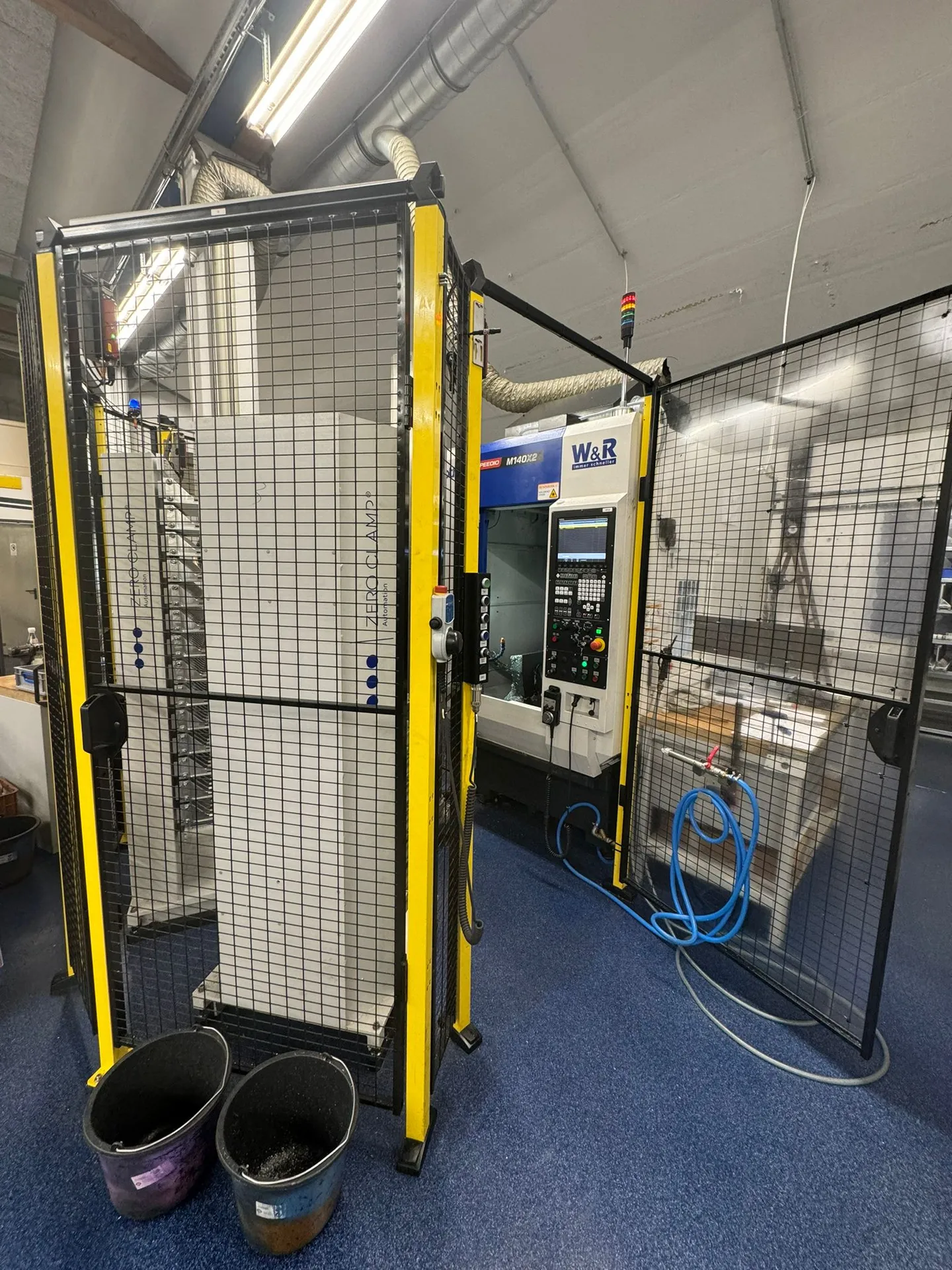Brother Speedio M140x2 mit Automation