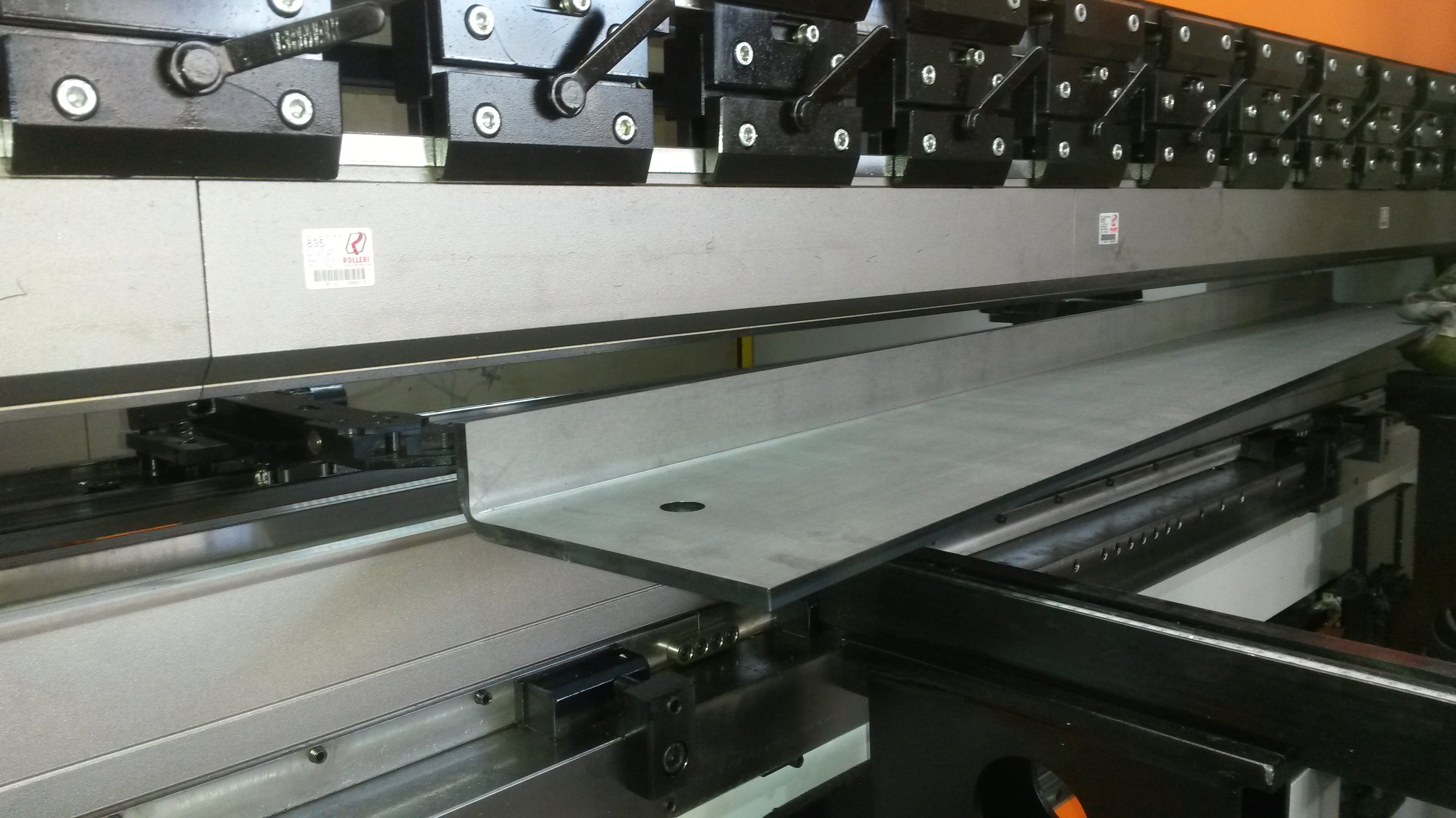 Abkantpresse - hydraulisch