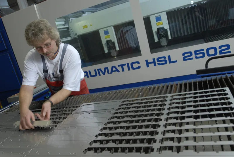 HSL 2502 C