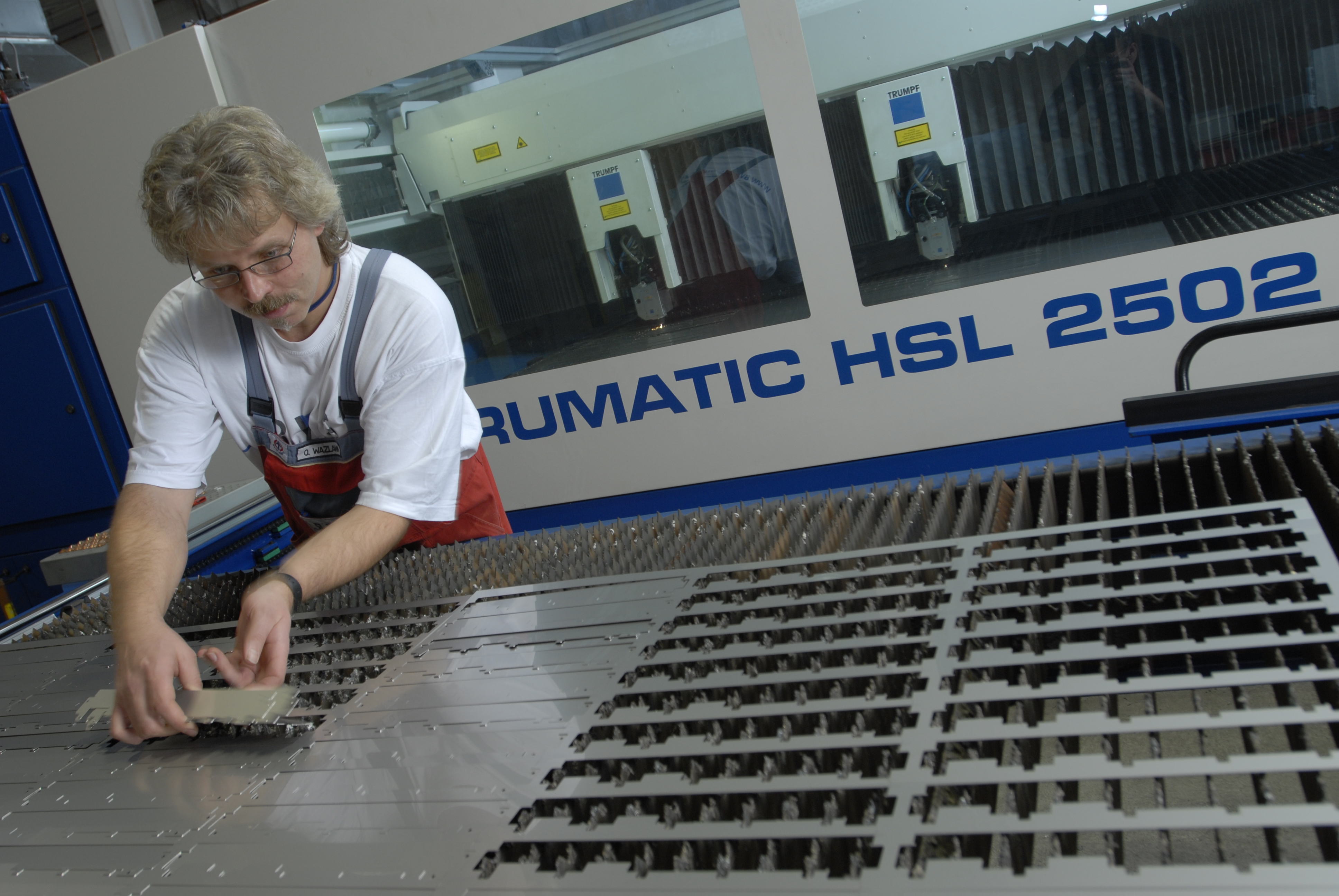 HSL 2502 C