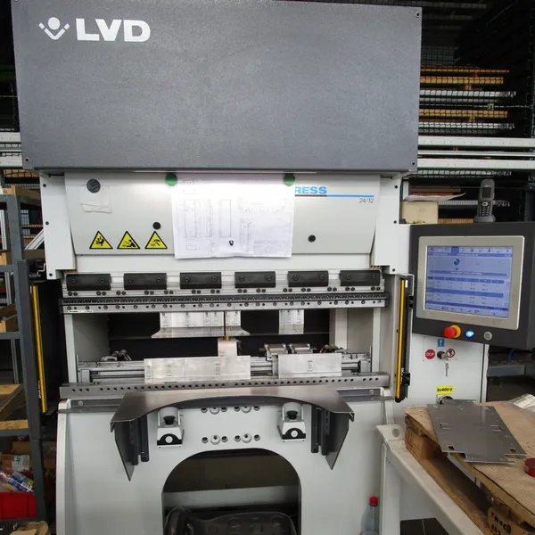 DYNA PRESS