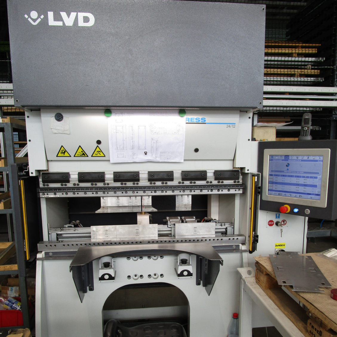 DYNA PRESS