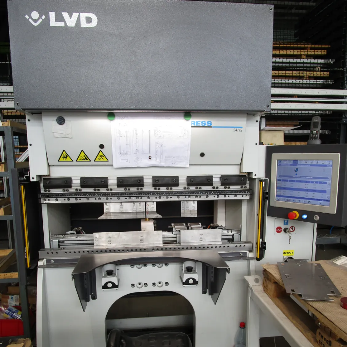 DYNA PRESS