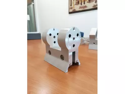 window support for German skyscraper