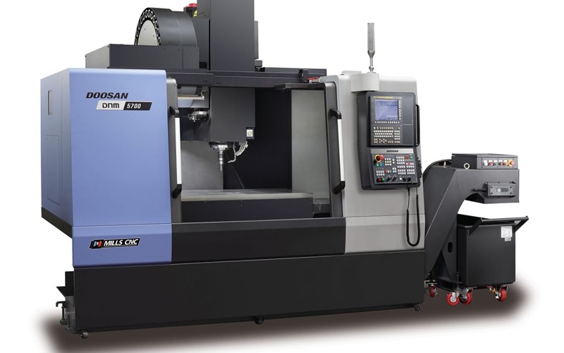 Doosan DNM 5700 CNC-Fräsmaschine : 1600 mm x 800 mm x 700 mm