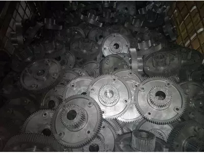 Plastic gear for industrial use