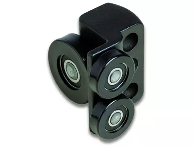 Carriage for industrial door