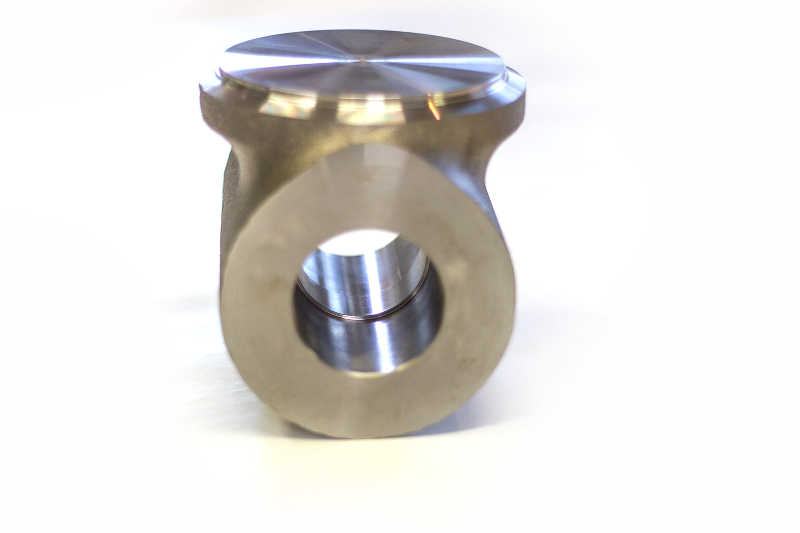 hydraulic cylinder bottom
