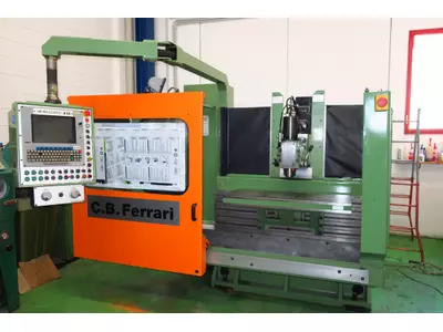 Centro di lavoro 3 assi