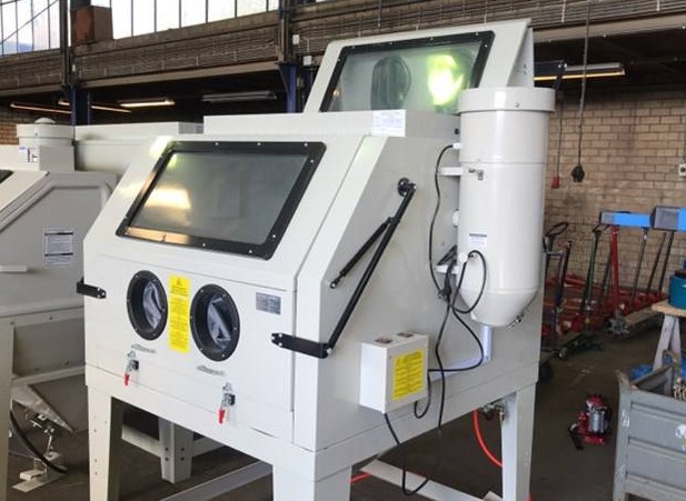  Sandblasting 