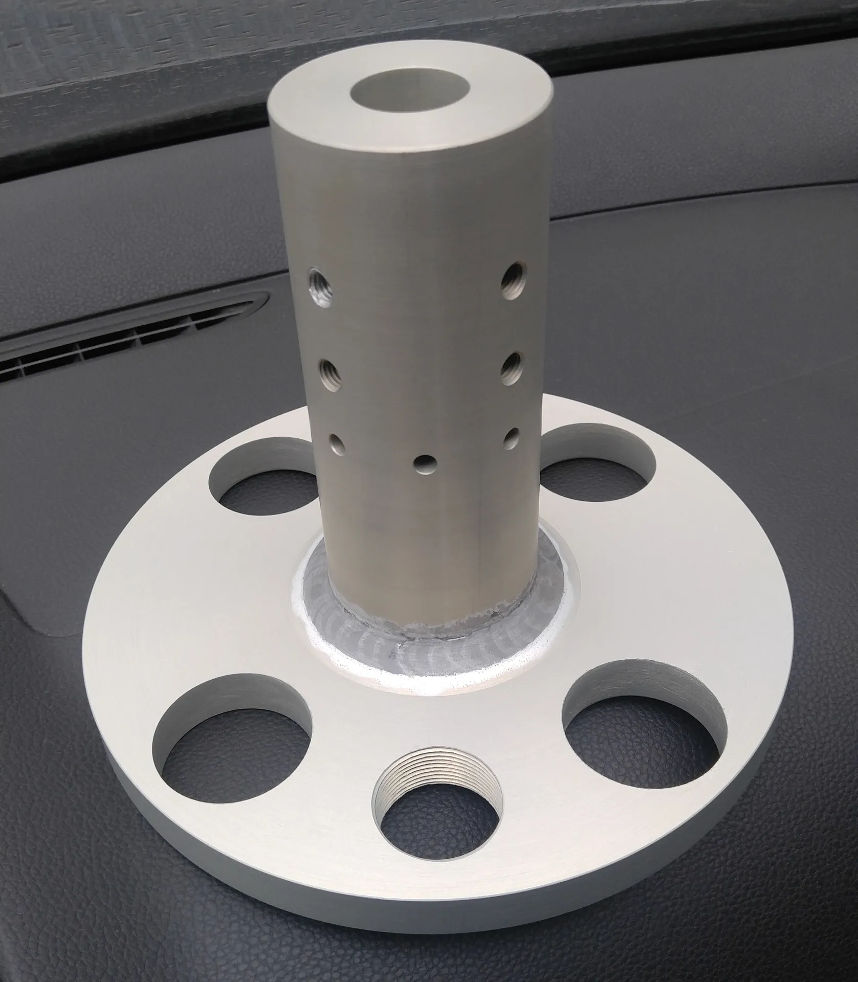 Robot tooling