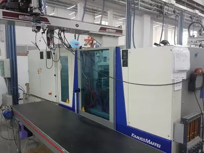 KM80 C  robot Wittmann