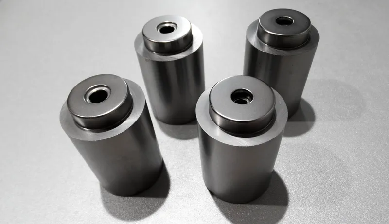 Tube forming tool