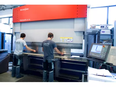 Abkantpresse 3-Punkt