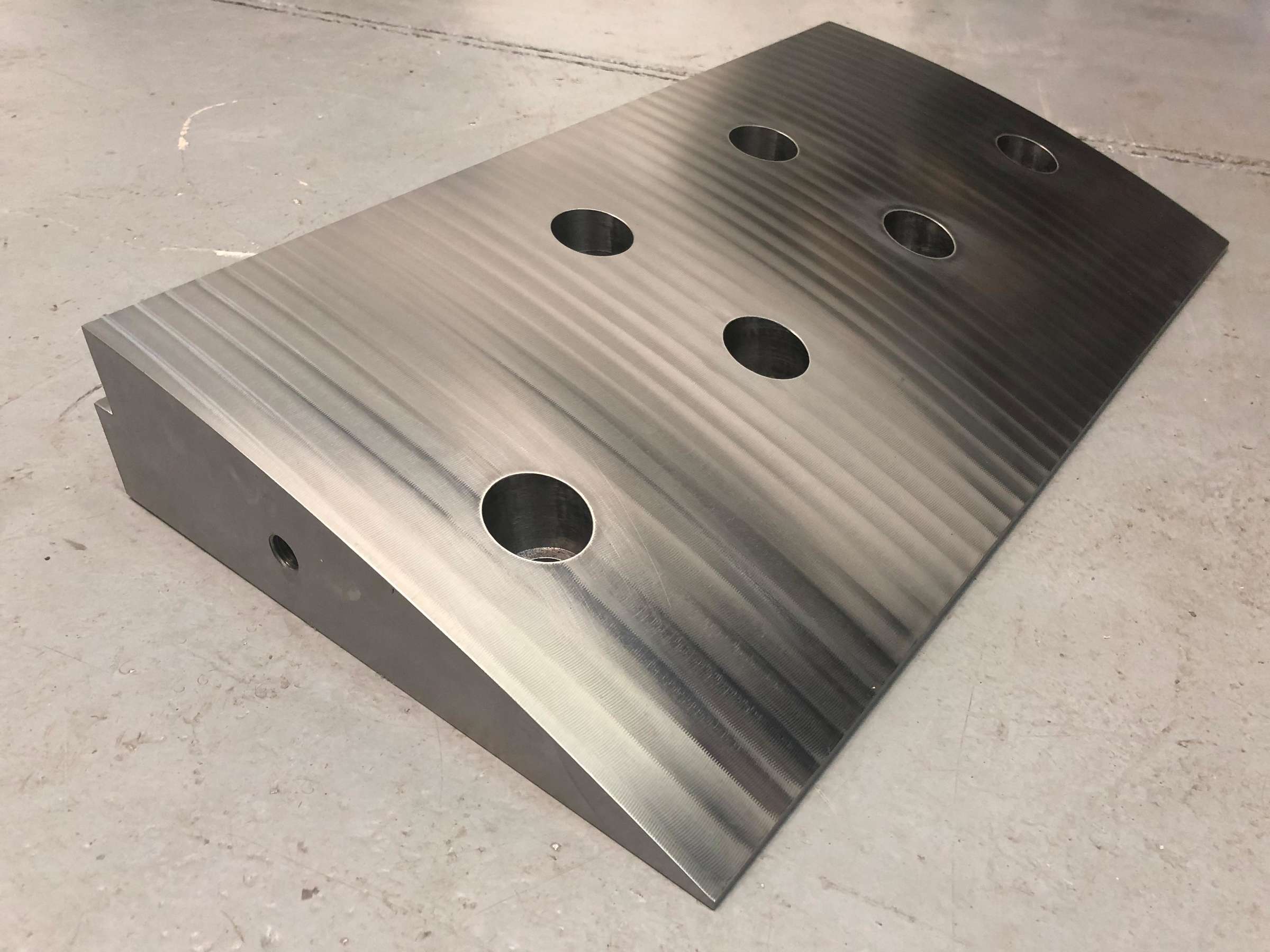 Steel_component