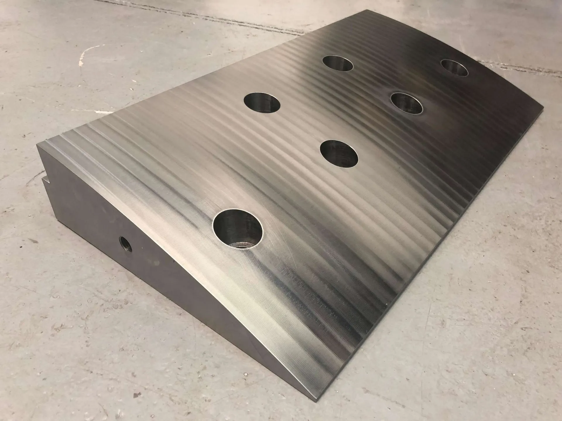 Steel_component