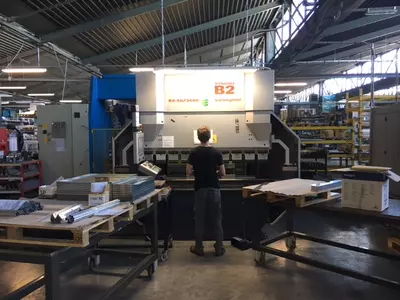 PRESSO PIEGATRICE  SYNERGO B2 