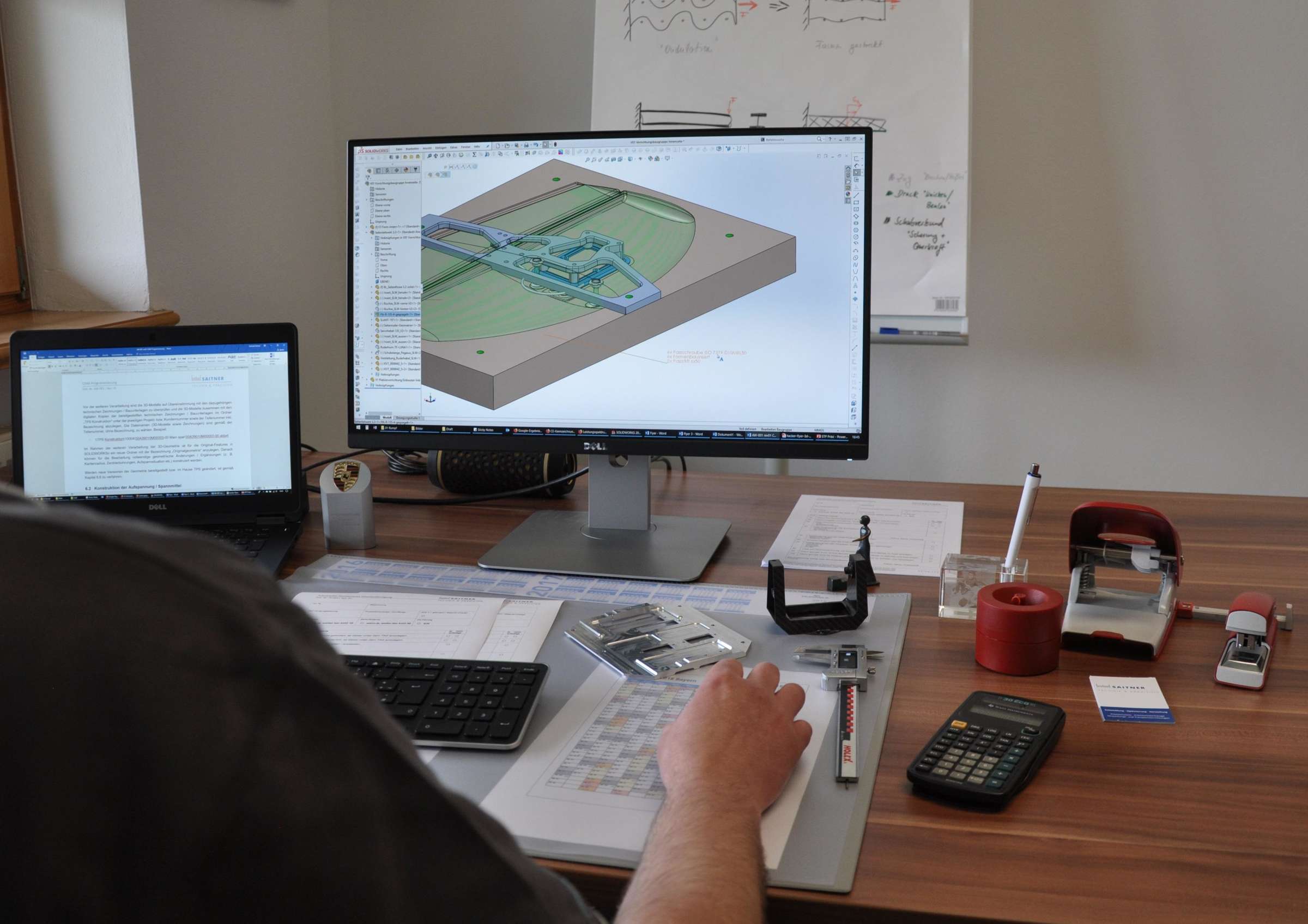 Bau-/Verklebevorrichtung Faserverbundfertigung