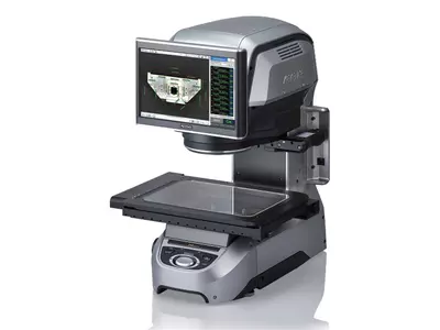 Multisensormessmaschine IM8030-T