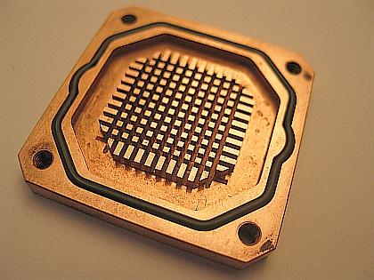 CPU Kuehler unten
