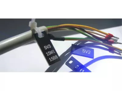 Kabelschild mit Kabelbinder