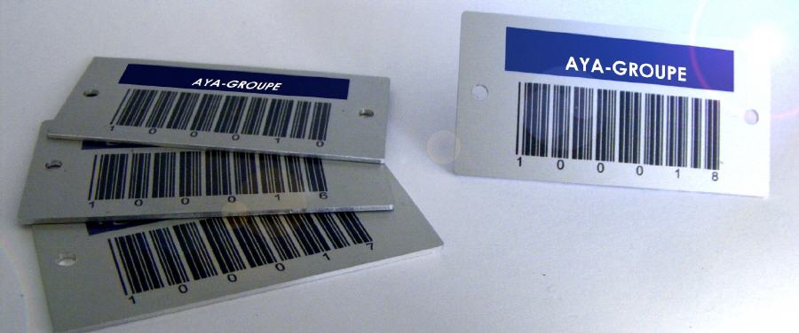 Typenschild mit Barcode