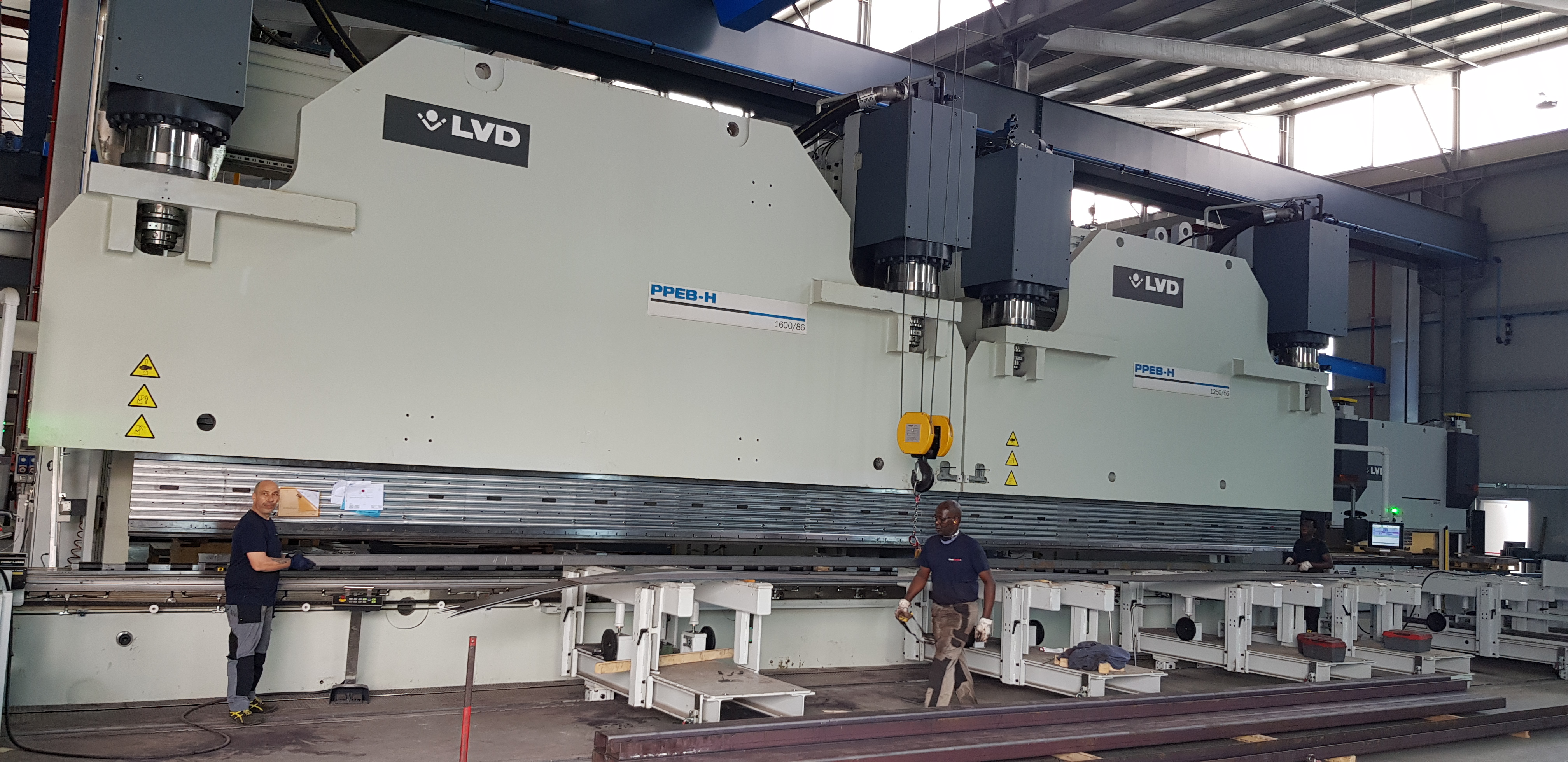 Biegemaschine bis 15.000 mm