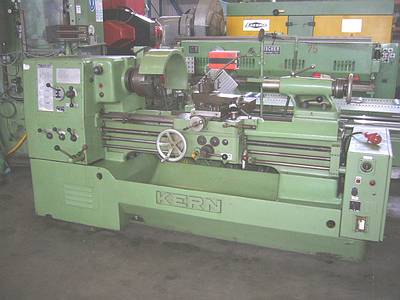 Hochleistungsdrehbank DS 22 A