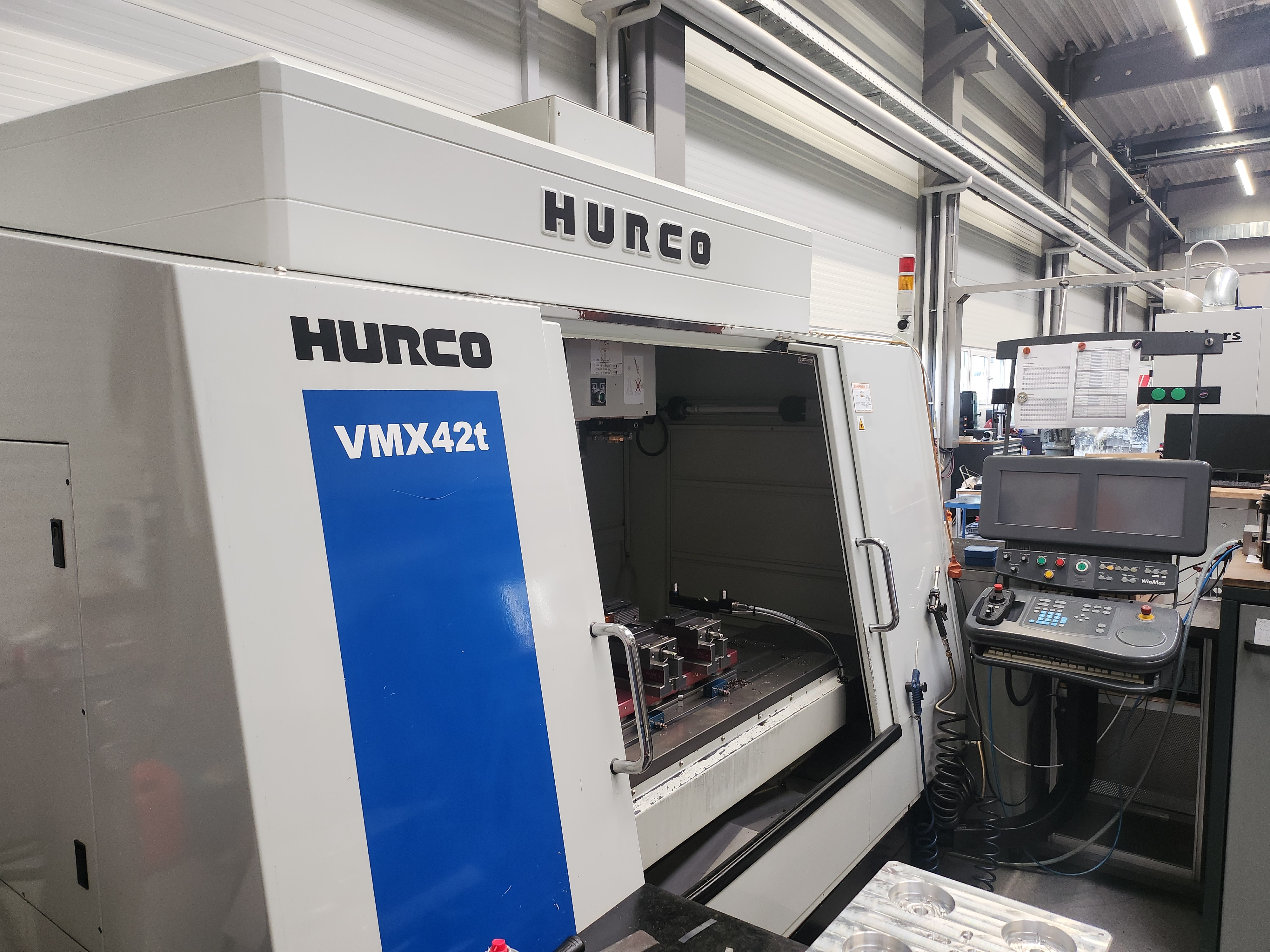 Hurco VMX42T