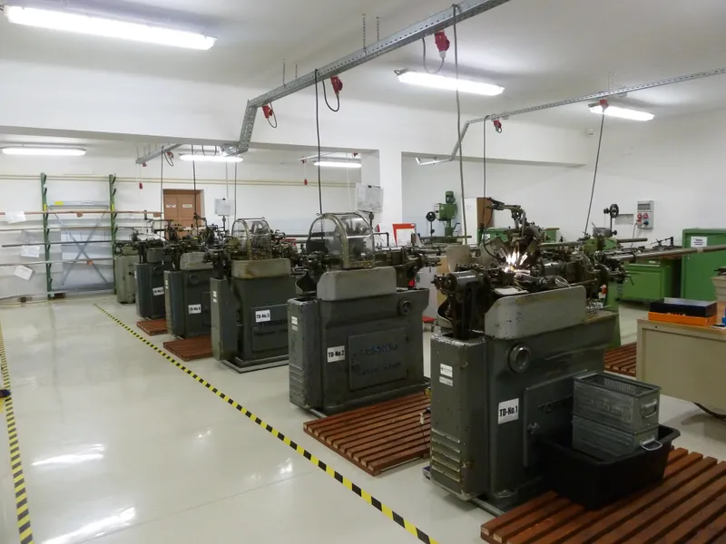 Strohm R10