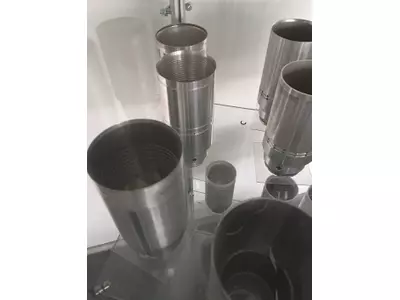 Diverse Drehteile mit Fräsbearbeitung