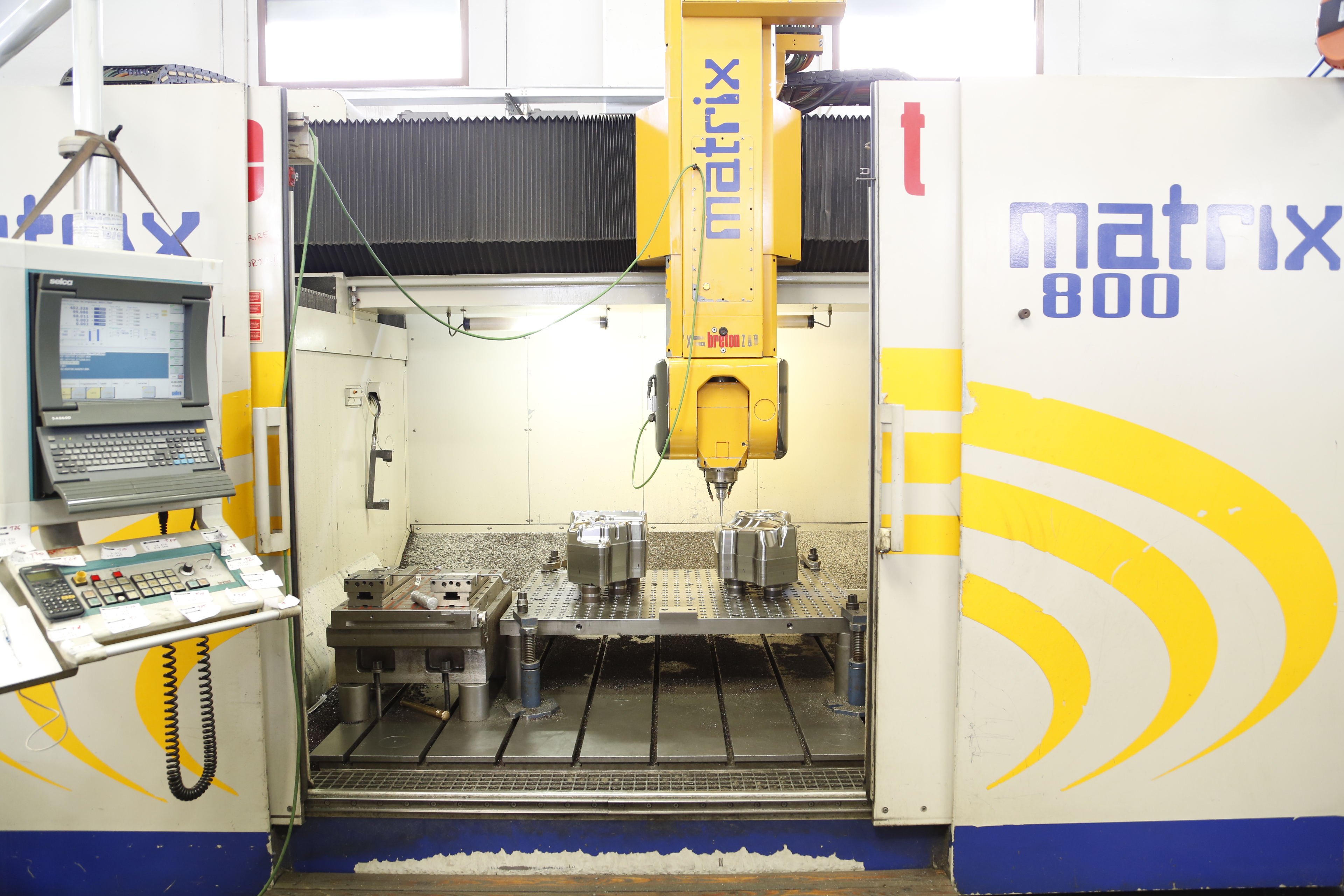 Matrix 800/2T K16