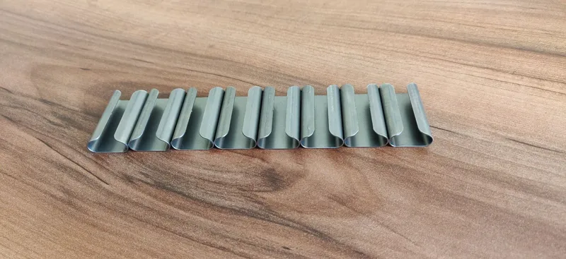 Clips