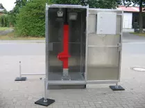 Begehbare Einhausung  für Teleskop Kurbelmast