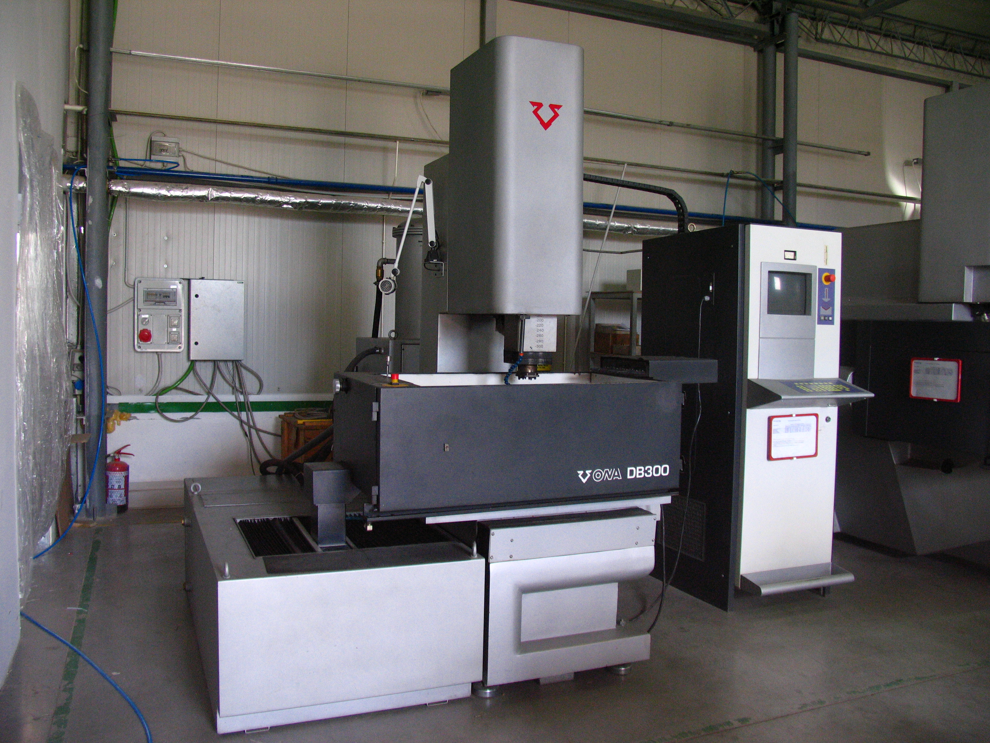 ONA DB300