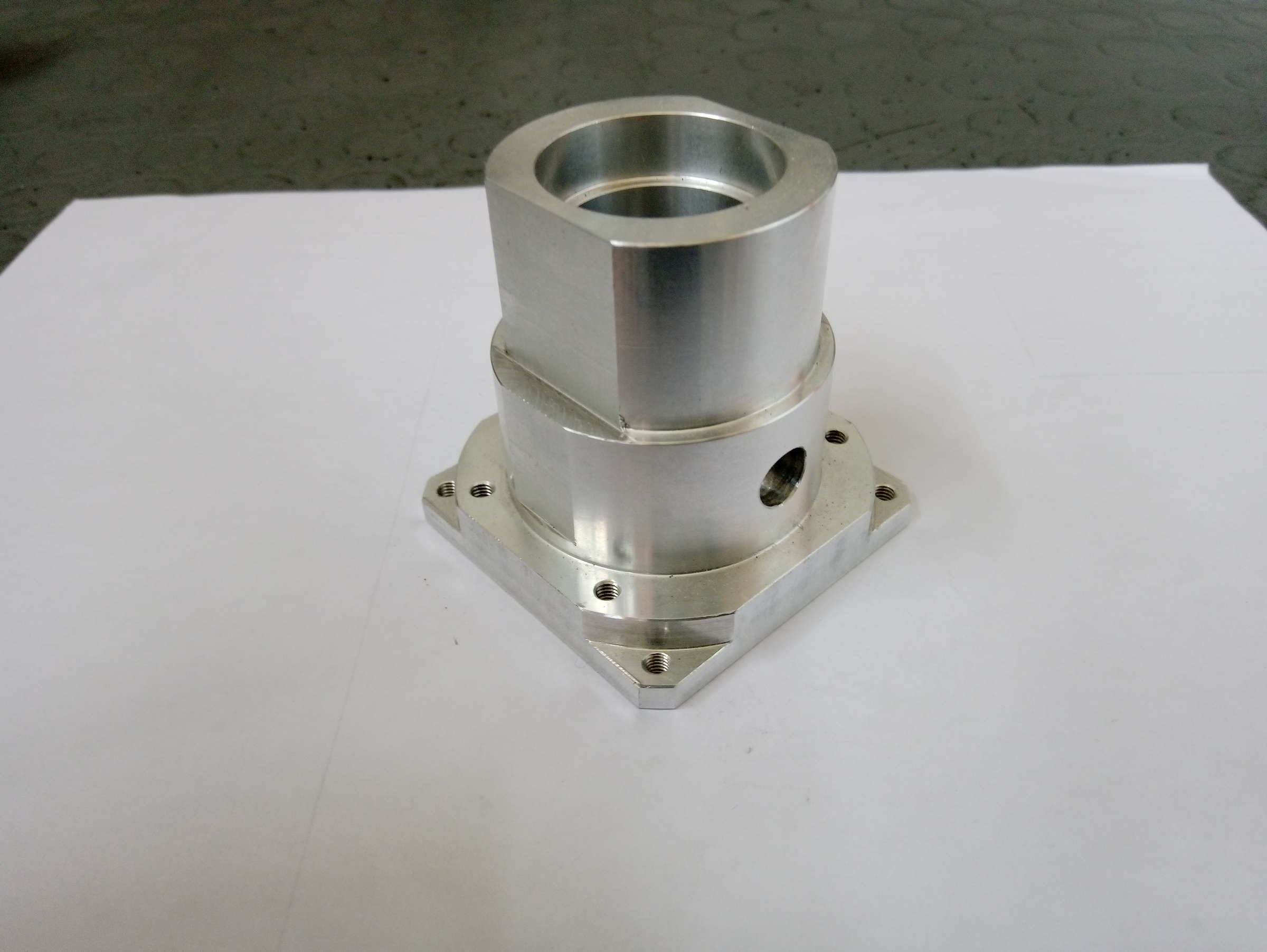 Bearing body