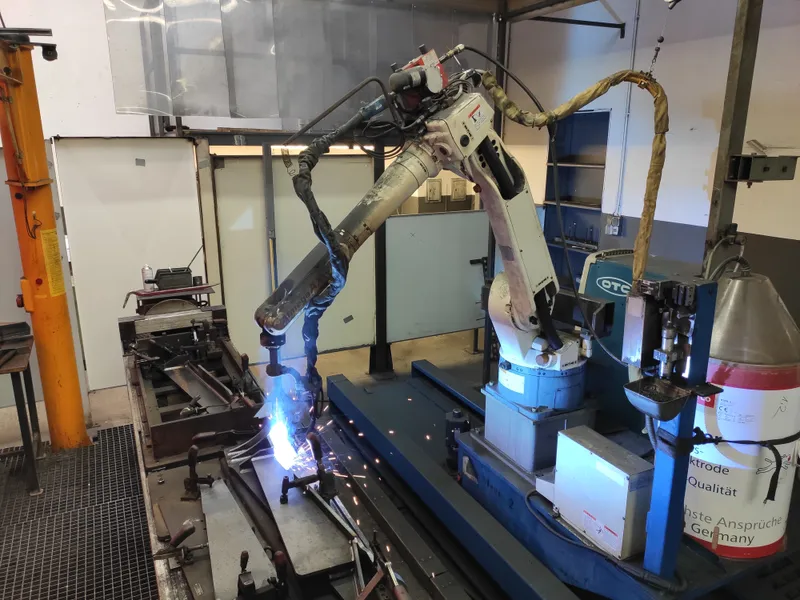 OTC 2223 AX-V6L Fahrwerksschwei�anlage/Impulsanlage